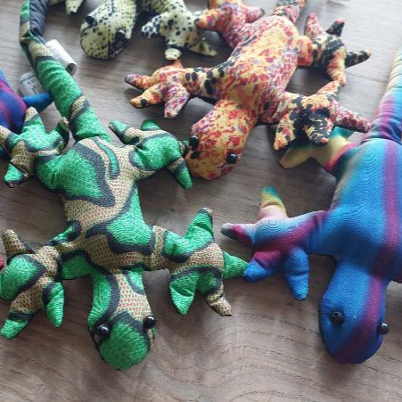 Toys42Hands Zanddier gekko middel