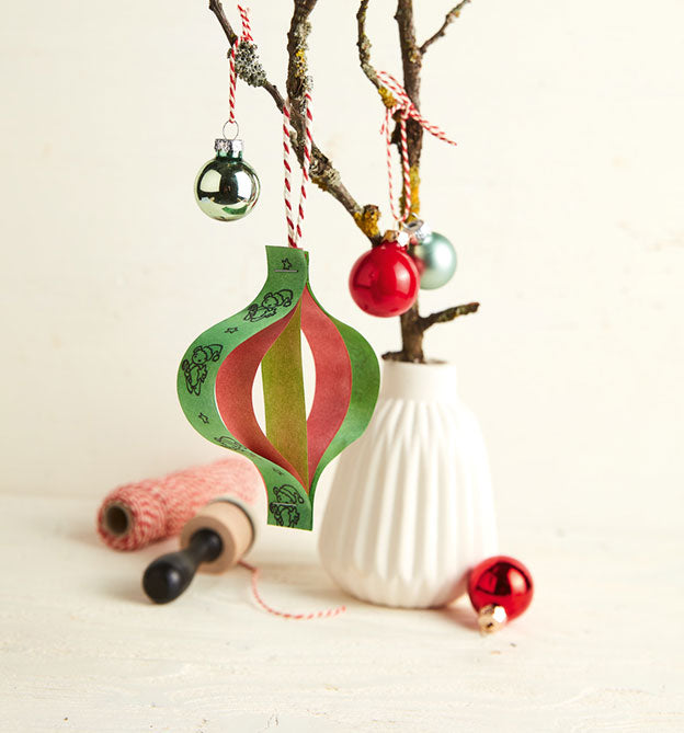 kerstboom decoratie knutselen met stempels uit de stempel adventskalender