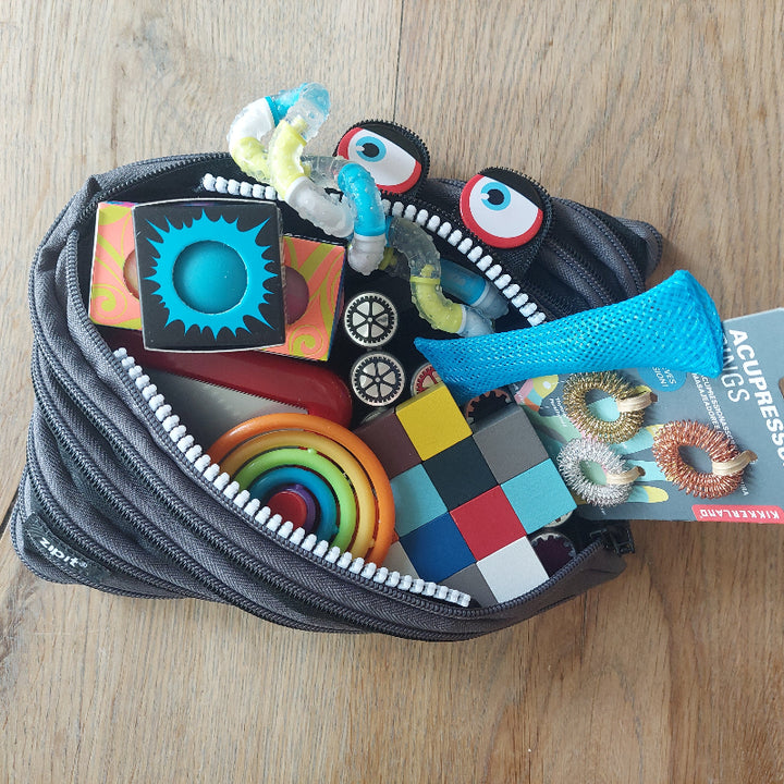 monster rits etui van zip it gevuld met behendigheidsspeelgoed, motoriekspeelgoed voor onderweg, op reis, in de auto, in bed, in het ziekenhuis, cadeau