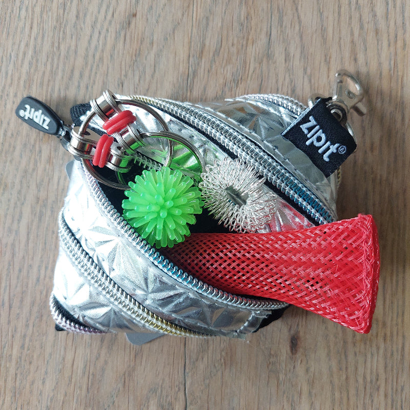 etui met stille fidgets, mr stille fidgets, sensoriek materiaal