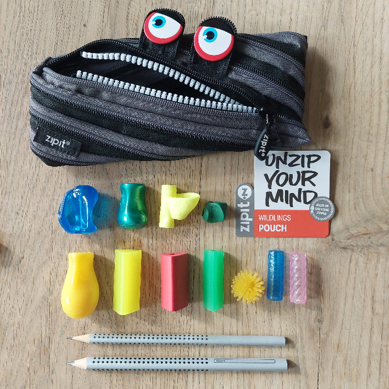zwarte zip it etui met grippers, stifthouders, ergotherapie, oefentherapie materiaal