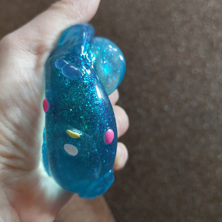 jelly hops van needoh, in hand gedrukt, sensoriek materiaal.