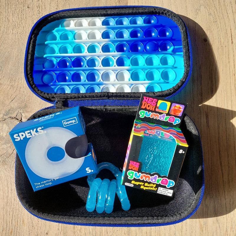 fidget bundel met speks needoh tangle in zipit pop it etui