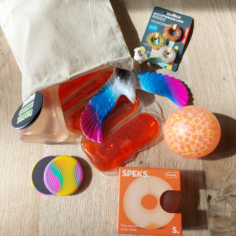 fier en focus samenwerking met toys42hands, fidget bundel, fidget set, ontprikkel set