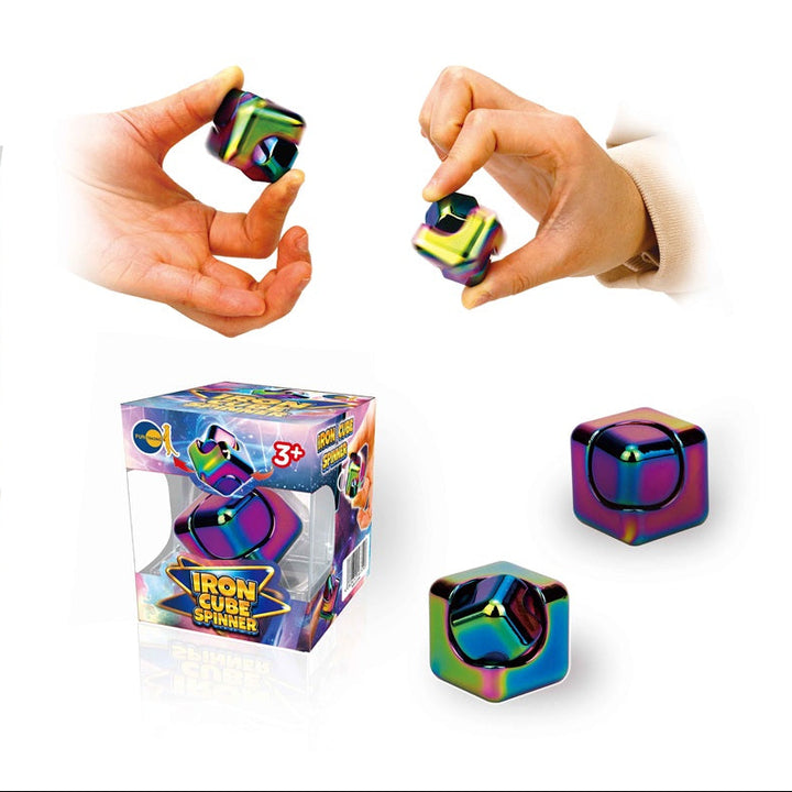 iron cube spinner in verpakking, losen in handen, motoriekspeelgoed