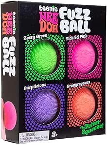 Voorkant verpakking van de NeeDoh Teenie Fuzz Ball set met vier kleurrijke velvet squeeze stressballen
