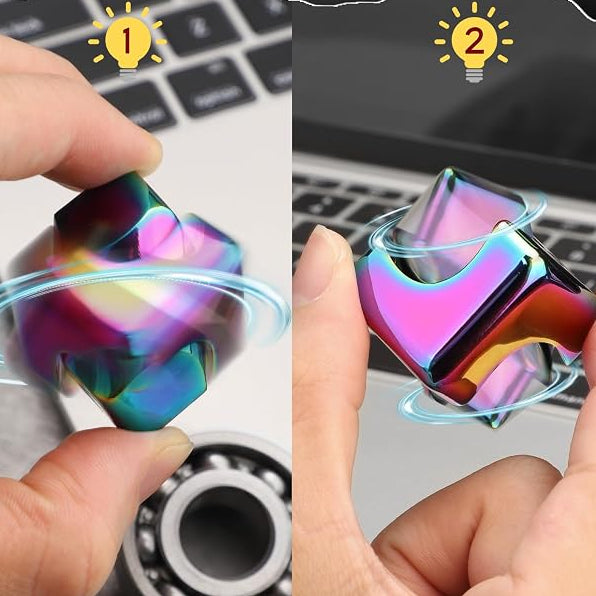 twee speelsuggesties voor de metal spinner iron cube, fijne motoriek fidget