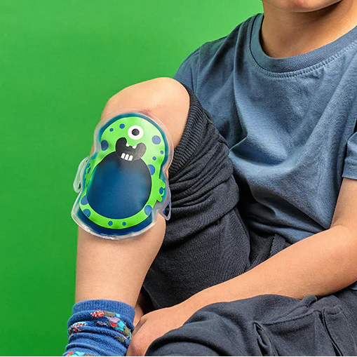 oopsie monder warm en koud pak op been van kind, afleidingsmateriaal tegen pijn