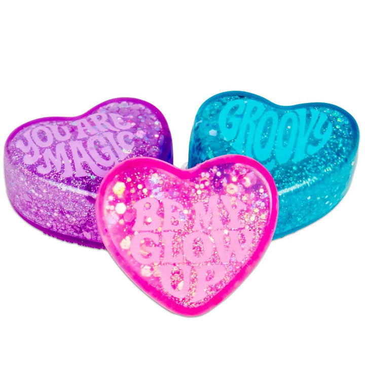 drie hartjes van needoh, met spreuk, teenie hartjes antistress fidget 