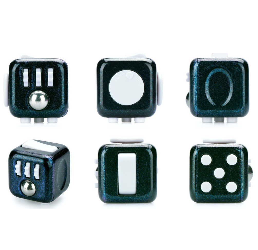 Fidget cube Zuru purple