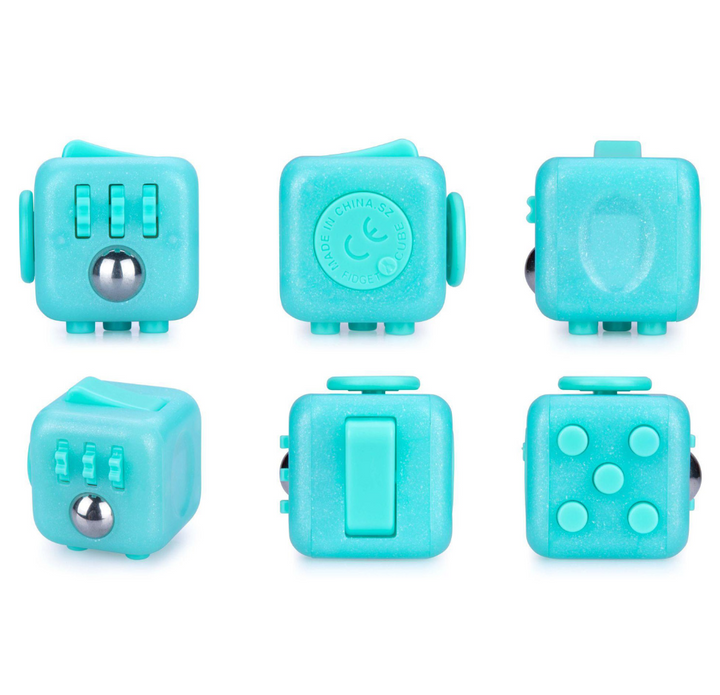 Fidget cube Zuru purple