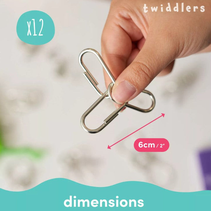 twiddlers metalic iq puzzel in hand met afmeting