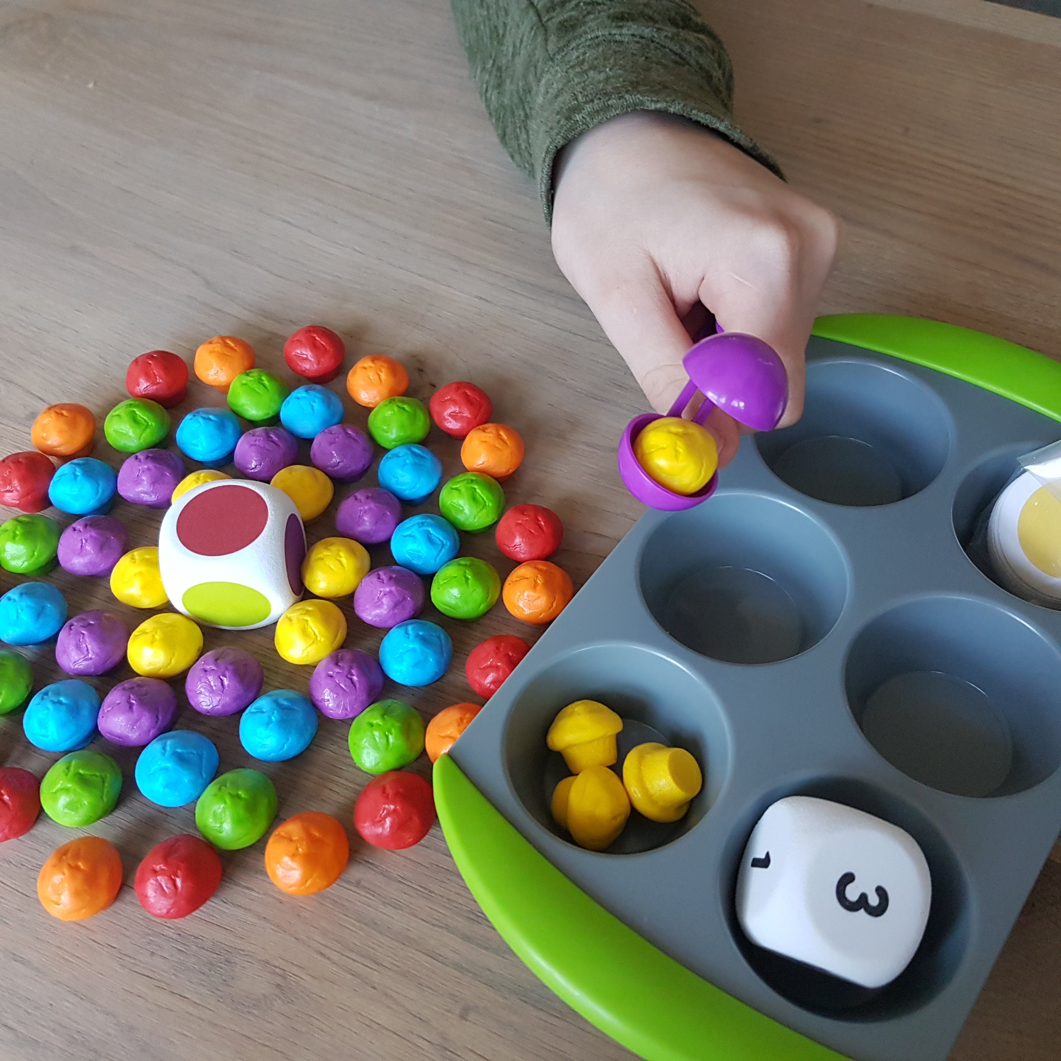 Mini muffin sorting set Toys42hands