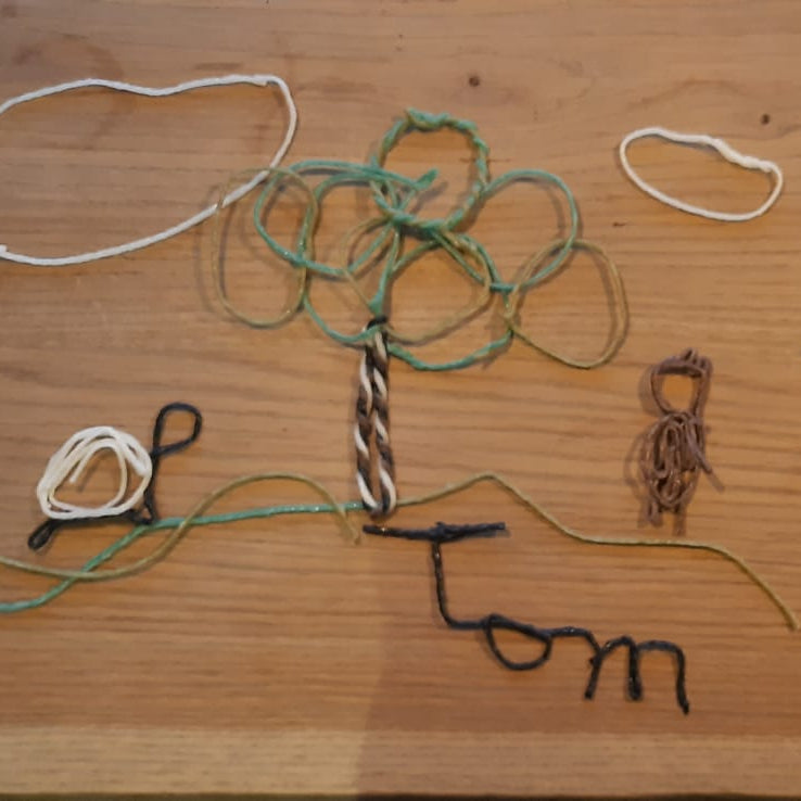 Wikki Stix Natuurkleuren 48 stuks, knutselwerk met boom, schildpad en naam, fijne motoriek materiaal