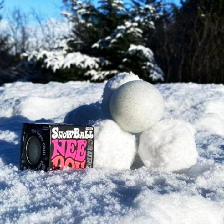 Schylling Snow ball crunch needoh